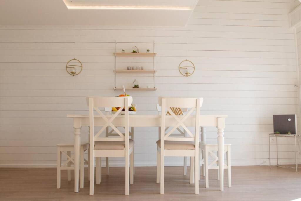 House Senec